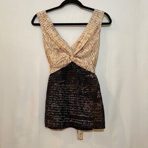 DESIGNER/WORN ONCE BCBGMAXAZRIA 100% SILK TOP